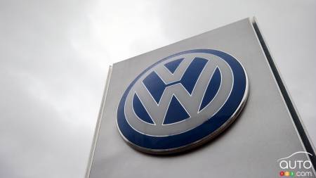 Former VW CEO Martin Winterkorn Under Investigation in Germany